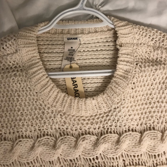 Cream Chunky Knit Crop Sweater BNWT - Picture 3 of 3